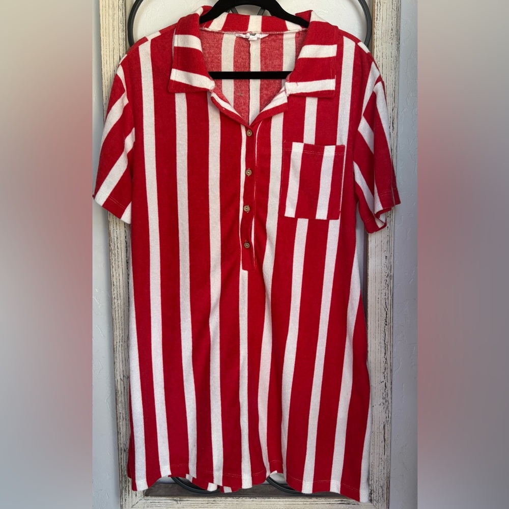 Ascot and Heart | Red and White Striped Romper | Women’s Size Medium